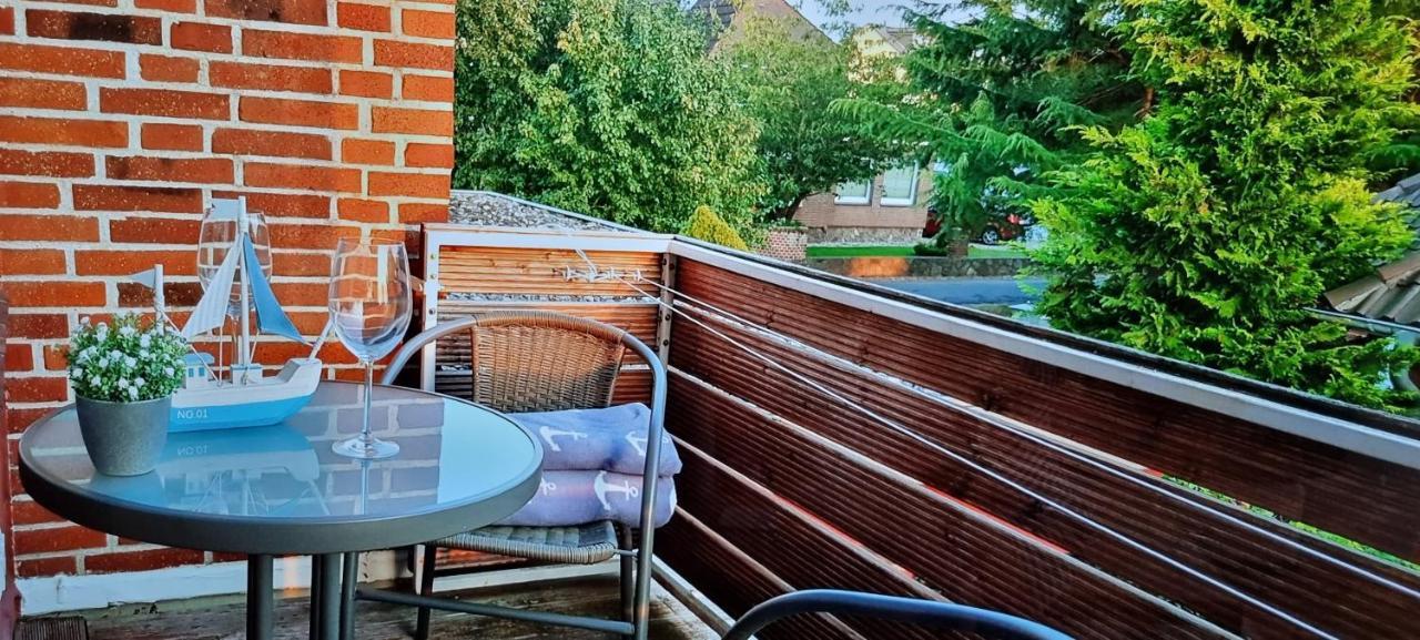 Апартаменти Thiedes Hus Гайлігенгафен Екстер'єр фото