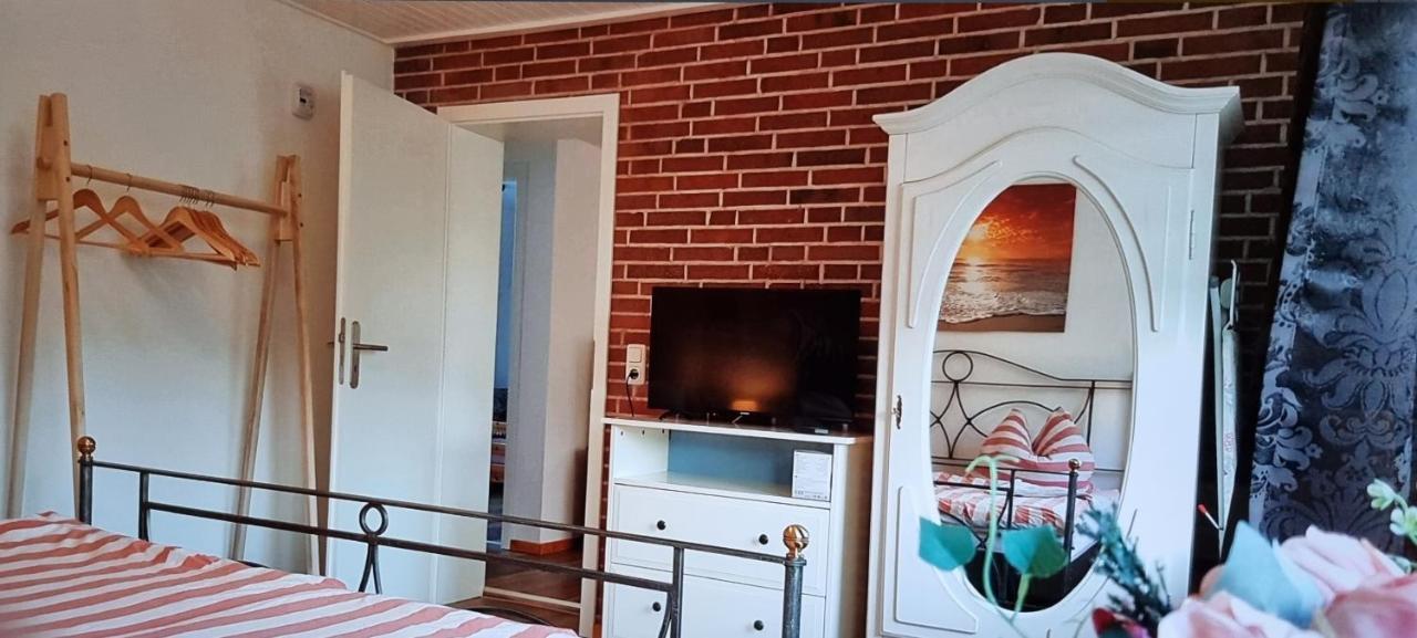 Апартаменти Thiedes Hus Гайлігенгафен Екстер'єр фото